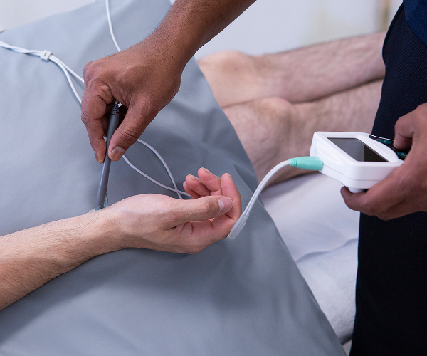 wrist pain relief with physiotherapy