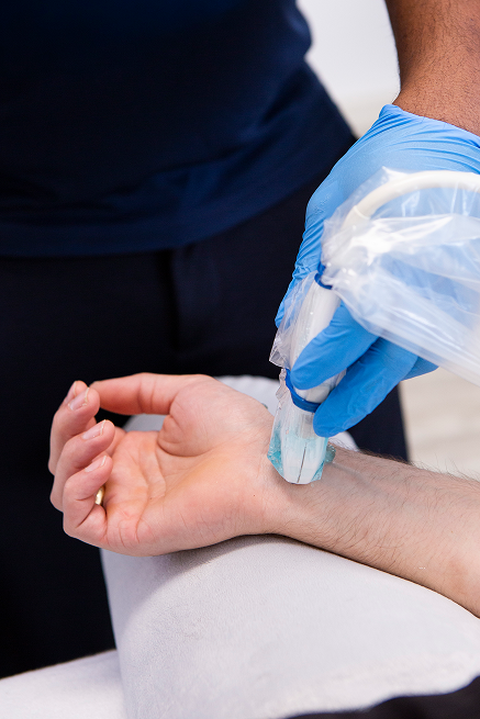 Hand pain relief and wrist pain treatment in Chester